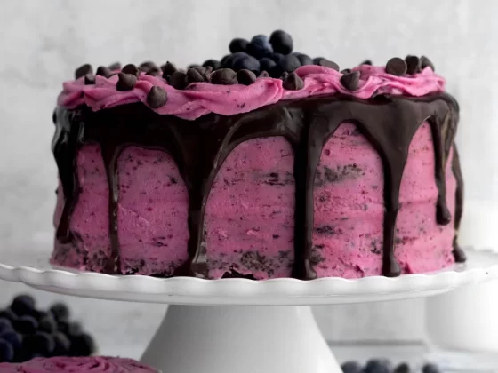 5 Aspects You Must Pay Heed While Choosing the Perfect Blueberry chocolate cake